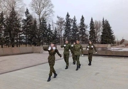 Итоги конкурса «Лучшая смена часовых Поста № 1» подвели в Иркутске