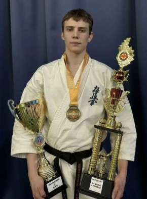 Спортсмен Иркутской области Никита Соколов победил на международных соревнованиях по киокусинкай «Belarus Open Cup»