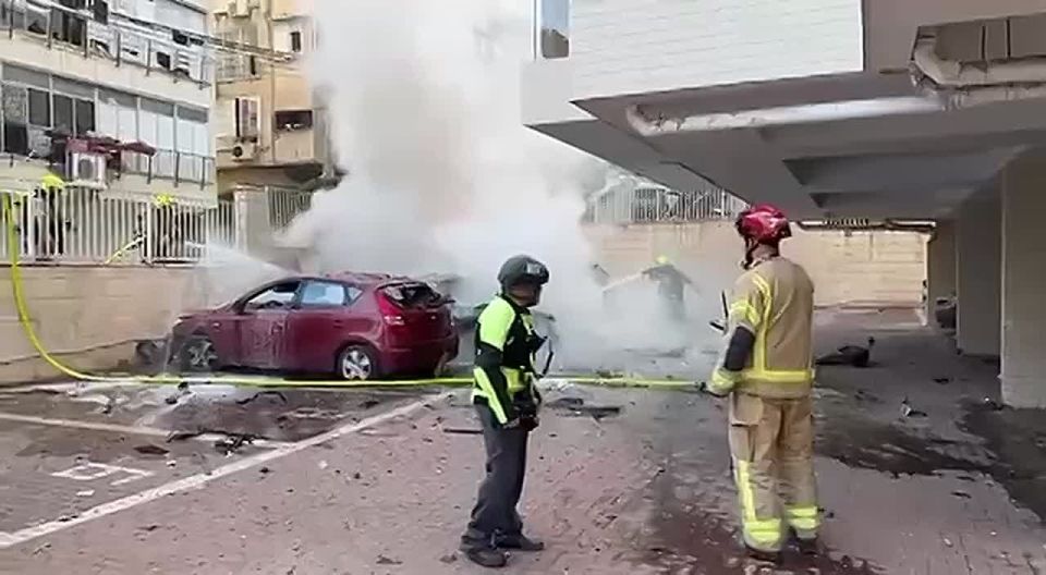 Олег Царёв: Тридцать восьмой день войны на Ближнем Востоке: По данным западных СМИ, Пакистан выступил посредником в передаче Вашингтону и Тегерану плана деэскалации ближневосточного конфликта. Первый этап предусматривает...