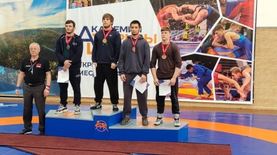 ���������� ���������� �������� ��� ��������� ������ �� ���������� ���������� ������������ ������ �� �����-������� ������, ������� 12 ������ ���������� � �����������