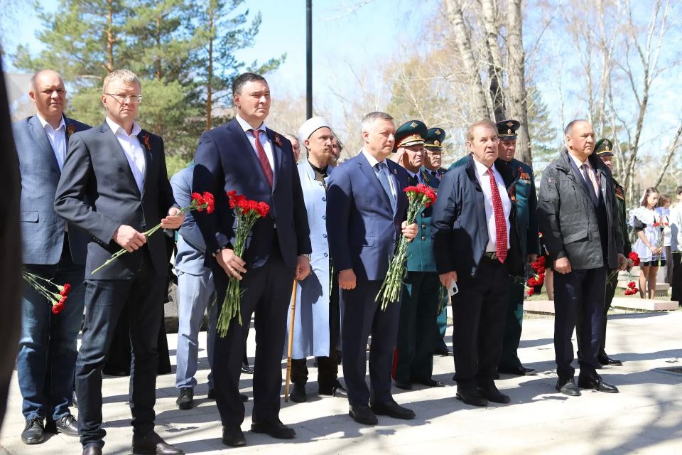 Памятные мероприятия в честь 81-й годовщины Победы в Великой Отечественной войне прошли в Иркутске Памятные мероприятия в честь 81-й годовщины Победы в Великой Отечественной войне прошли в Иркутске