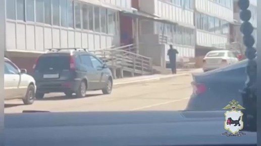 В Иркутске задержали несовершеннолетнего курьера телефонных мошенников