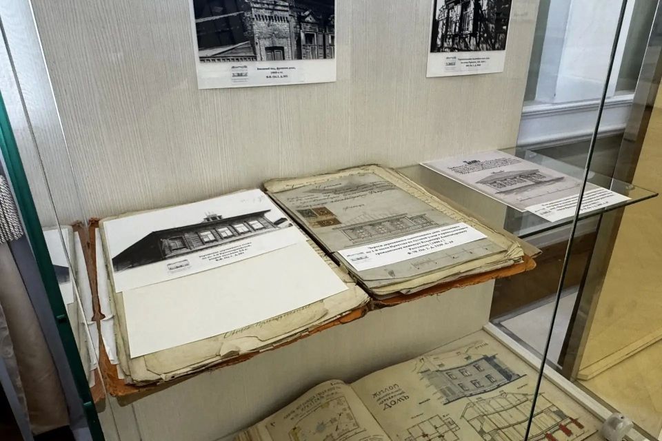 В Иркутске открылась историко-документальная выставка к 365-летию с дня образования города В Иркутске открылась историко-документальная выставка к 365-летию с дня образования города