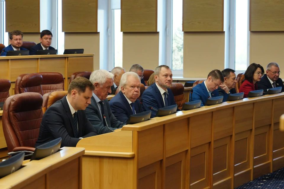 Заксобрание утвердило членов нового созыва Общественной палаты Иркутской области Заксобрание утвердило членов нового созыва Общественной палаты Иркутской области