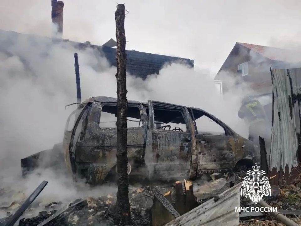 Аварийный режим работы электросети автомобиля стал причиной пожара по повышенному рангу
