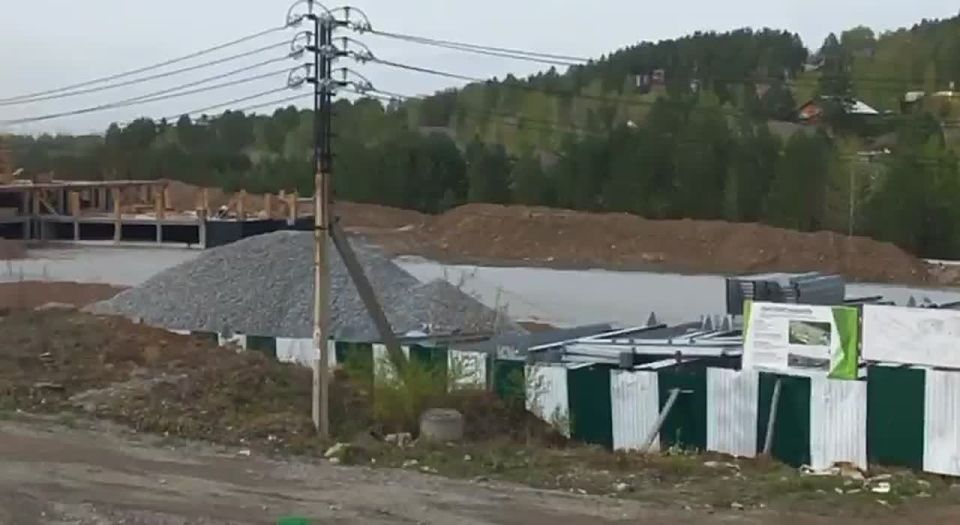 Власти Иркутска обсуждают финансирование после просьбы жителей к китайцам достроить школу
