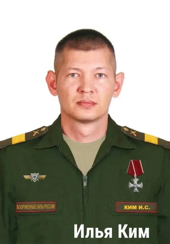 Руслан Болотов: Сегодня посмертно вручили ордена Мужества родным и близким наших бойцов Руслан Болотов: Сегодня посмертно вручили ордена Мужества родным и близким наших бойцов