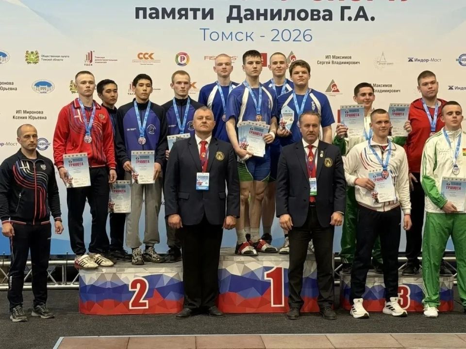 Спортсмены Приангарья выиграли 24 медали на всероссийских соревнованиях по гиревому спорту, посвященных памяти тренера Геннадия Данилова Спортсмены Приангарья выиграли 24 медали на всероссийских соревнованиях по гиревому спорту, посвященных памяти тренера Геннадия Данилова