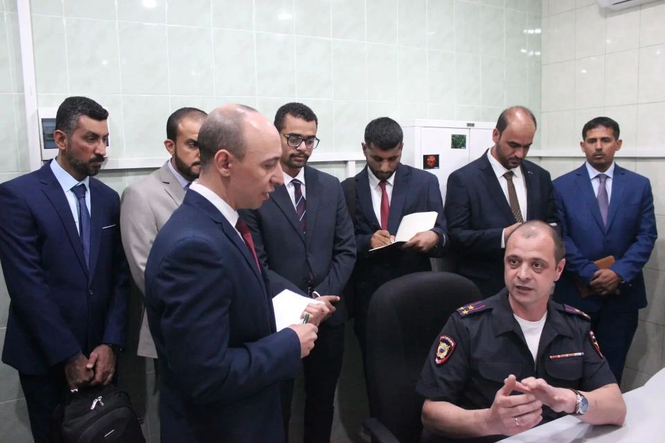Экспертно-криминалистический центр ГУ МВД России по Иркутской области посетила делегация полиции Султаната Оман