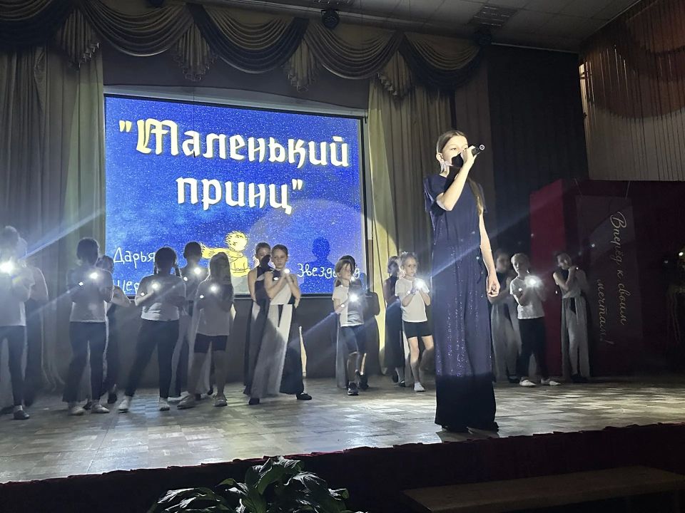 В гимназии №2 сегодня праздник, который ждали целый год В гимназии №2 сегодня праздник, который ждали целый год