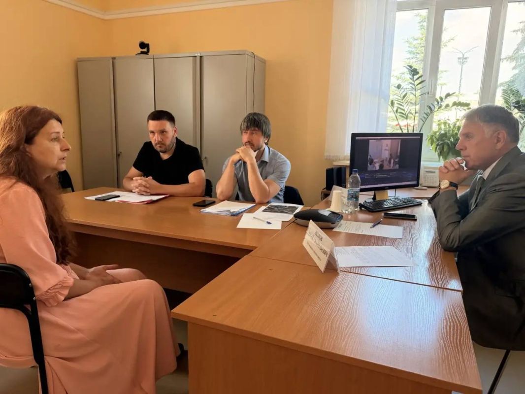 Сергей Петров: Провел прием по личным вопросам Сергей Петров: Провел прием по личным вопросам