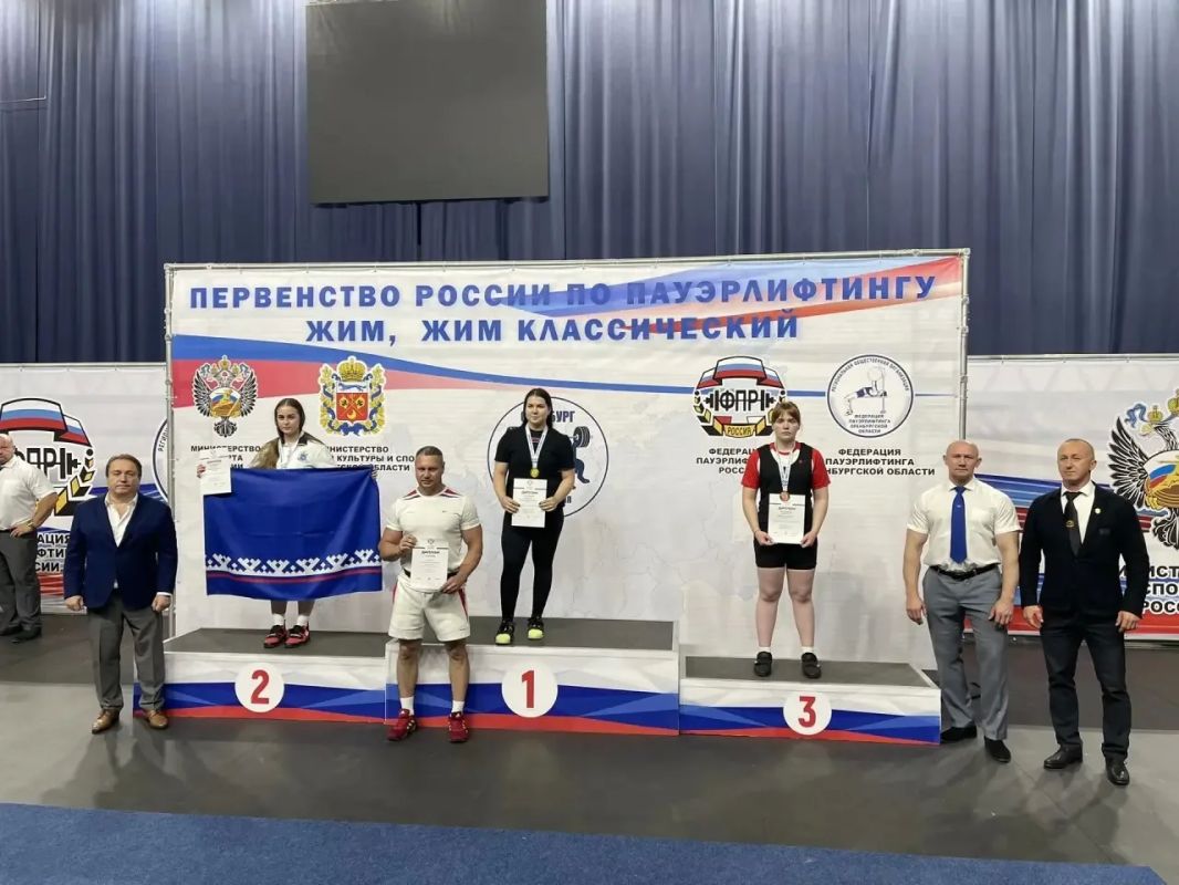 Спортсмены Иркутской области привезли 13 медалей с первенства России по пауэрлифтингу Спортсмены Иркутской области привезли 13 медалей с первенства России по пауэрлифтингу