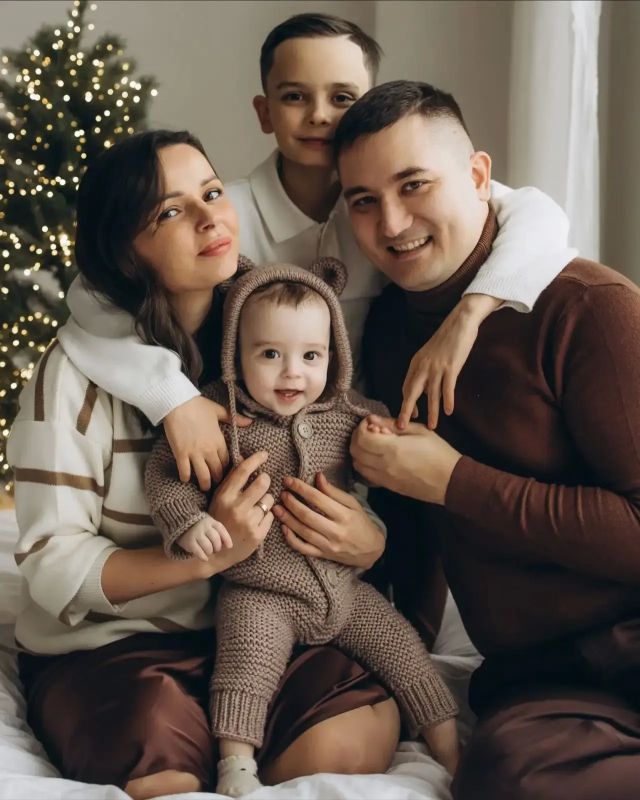 С Днем семьи, любви и верности! С Днем семьи, любви и верности!