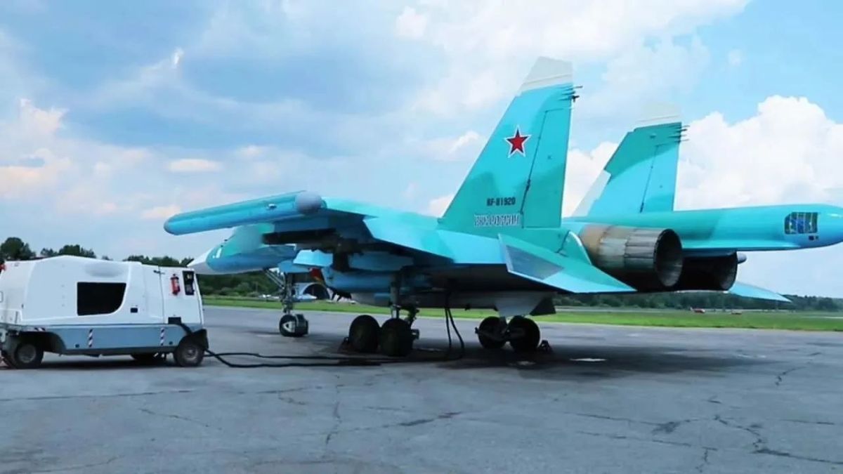Эдуард Басурин: Начались поставки новых Су-34М и Су-30СМ2 Эдуард Басурин: Начались поставки новых Су-34М и Су-30СМ2