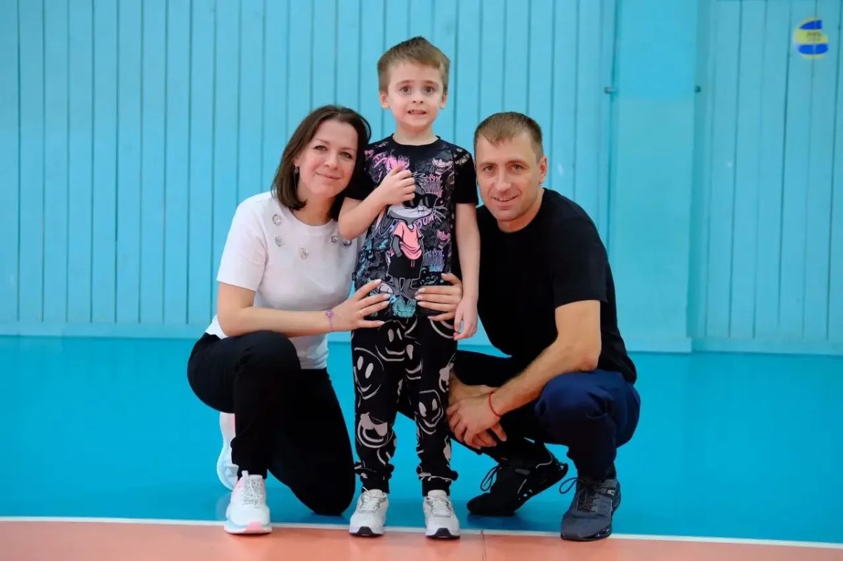 Иркутские полицейские провели спортивный праздник «Мама, папа, я – спортивная семья» Иркутские полицейские провели спортивный праздник «Мама, папа, я – спортивная семья»