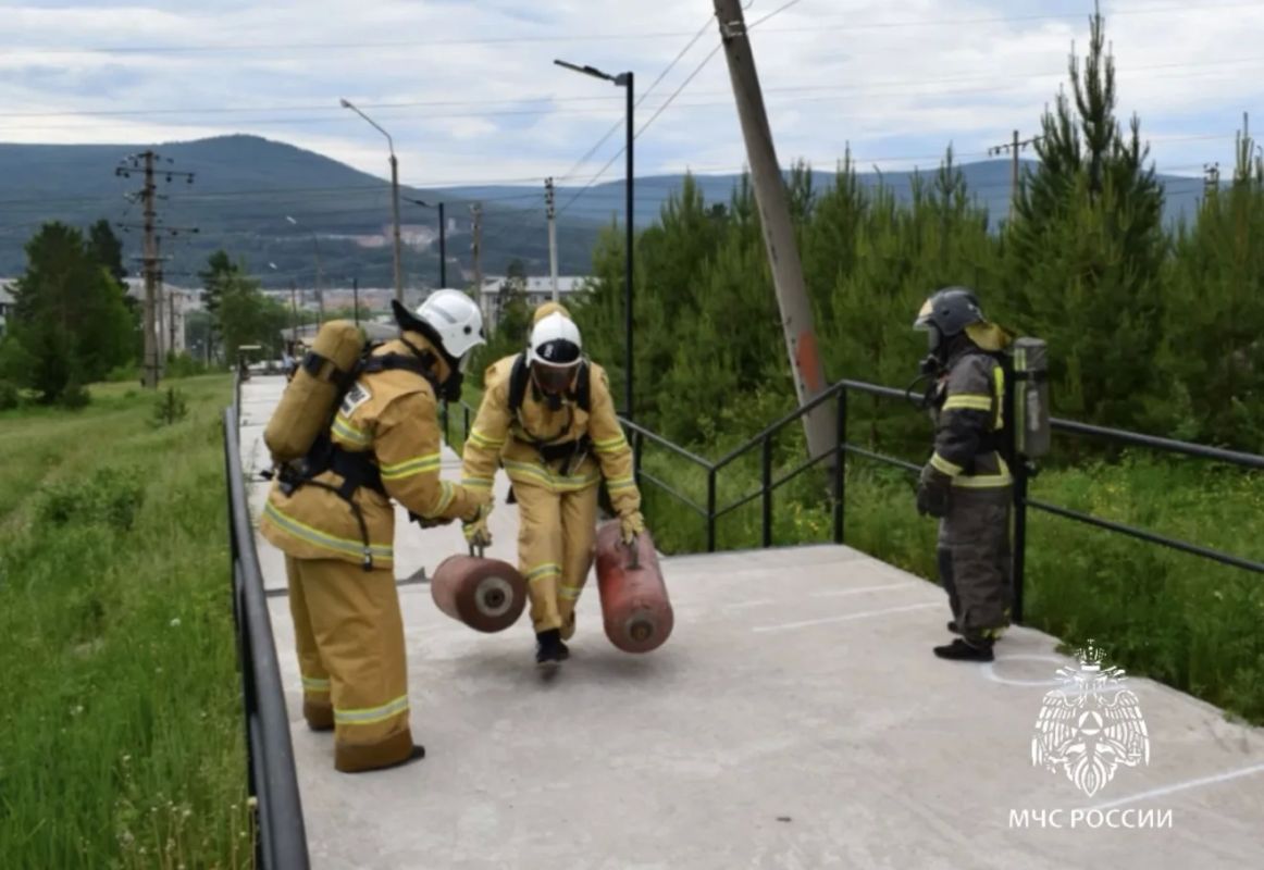 Соревнования по скоростному подъему «Трасса 212» прошли в Усть-Куте среди подразделений пожарной охраны Соревнования по скоростному подъему «Трасса 212» прошли в Усть-Куте среди подразделений пожарной охраны