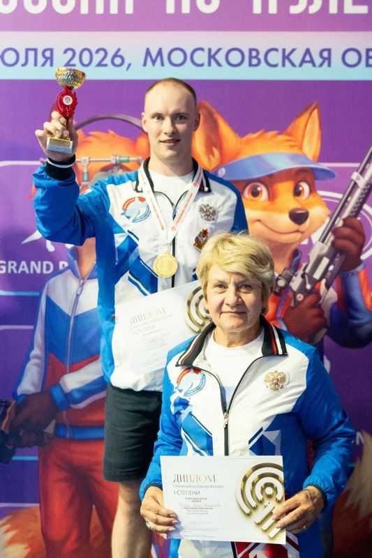 Артём Черноусов завоевал четыре медали на чемпионате России и этапе Кубка России по пулевой стрельбе Артём Черноусов завоевал четыре медали на чемпионате России и этапе Кубка России по пулевой стрельбе