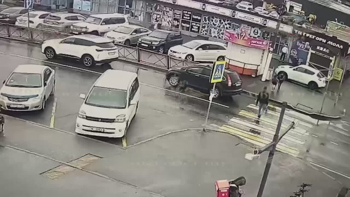 В Иркутске нашли водителя, сбившего двух детей