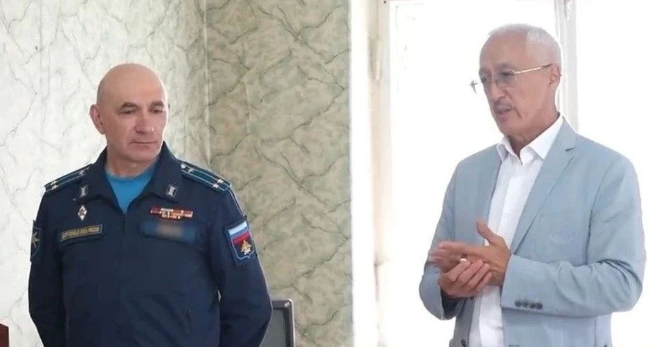 В Свирске состоялось награждение речников, участвовавших в спасении экипажа военного самолёта Ту-22М3, потерпевшего крушение в Боханском районе