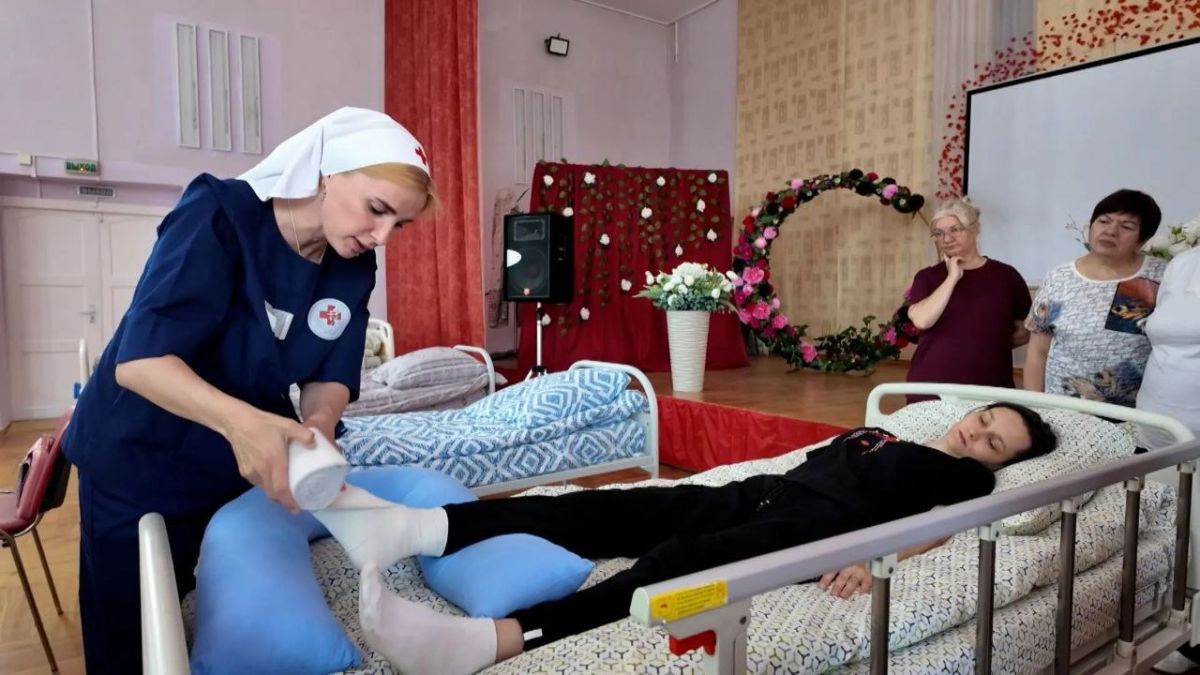 Заботиться и проявлять сострадание