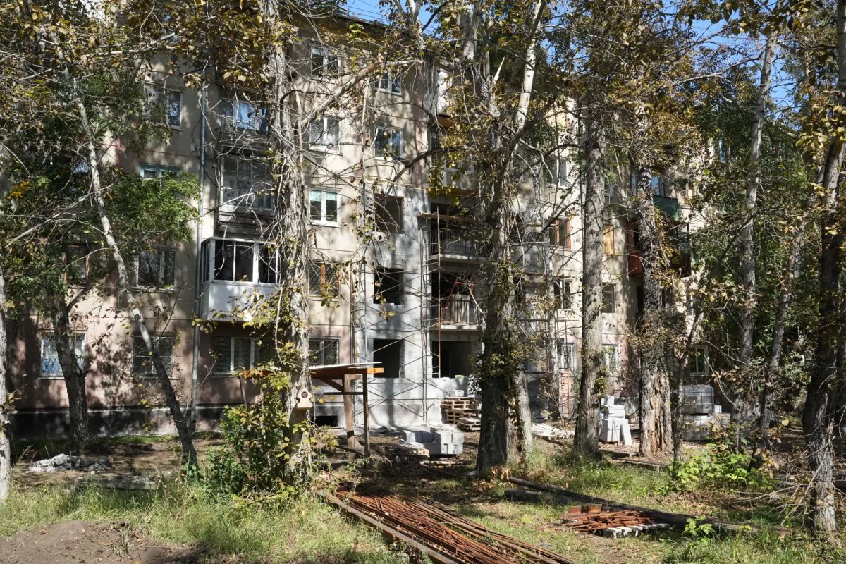 Капремонт в многоквартирном доме в Ангарске, пострадавшем при взрыве бытового газа, завершат в октябре Капремонт в многоквартирном доме в Ангарске, пострадавшем при взрыве бытового газа, завершат в октябре