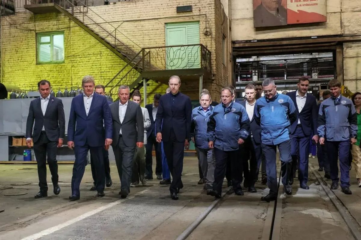 Еще один гость: в Иркутск приехал Денис Мантуров Еще один гость: в Иркутск приехал Денис Мантуров