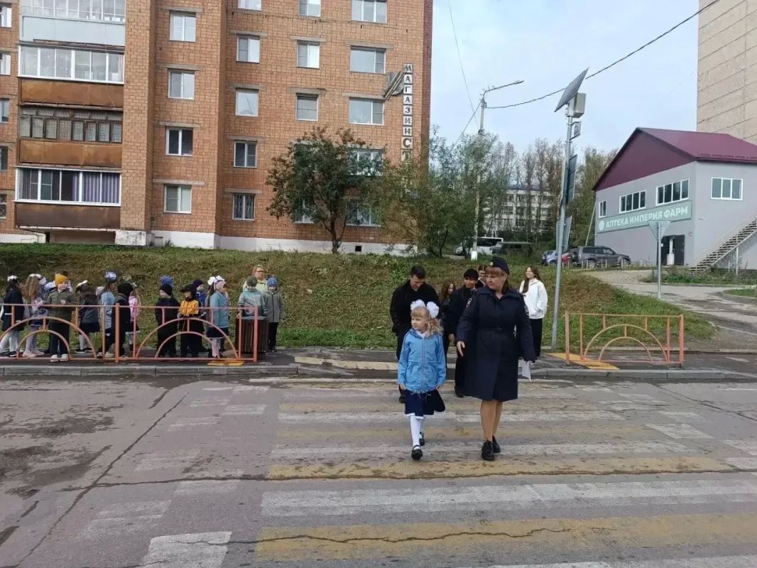 В Нижнеилимском округе прошёл «Курс юного пешехода» для первоклассников В Нижнеилимском округе прошёл «Курс юного пешехода» для первоклассников