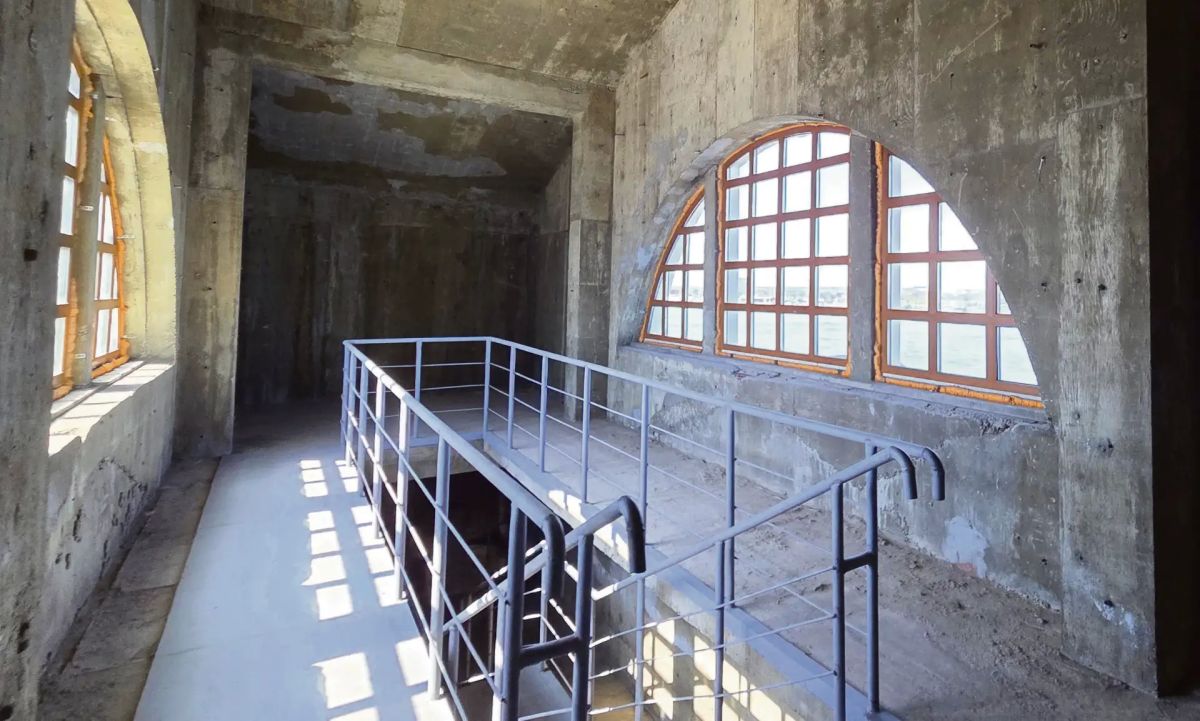 Царю бы точно понравилось! В Иркутске завершился косметический ремонт Московских ворот — въездной арки на Нижней набережной Ангары Царю бы точно понравилось! В Иркутске завершился косметический ремонт Московских ворот — въездной арки на Нижней набережной Ангары