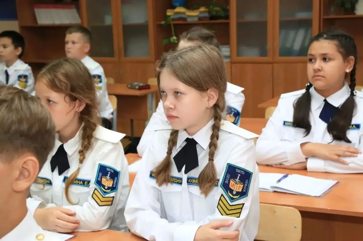 Мероприятия ко Дню Победы над милитаристской Японией прошли в школах Иркутска Мероприятия ко Дню Победы над милитаристской Японией прошли в школах Иркутска