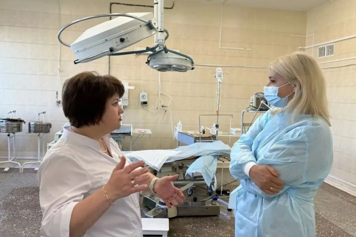 Заместитель Председателя Правительства Иркутской области Наталья Дикусарова оценила ход капитального ремонта Братского перинатального центра Заместитель Председателя Правительства Иркутской области Наталья Дикусарова оценила ход капитального ремонта Братского перинатального центра