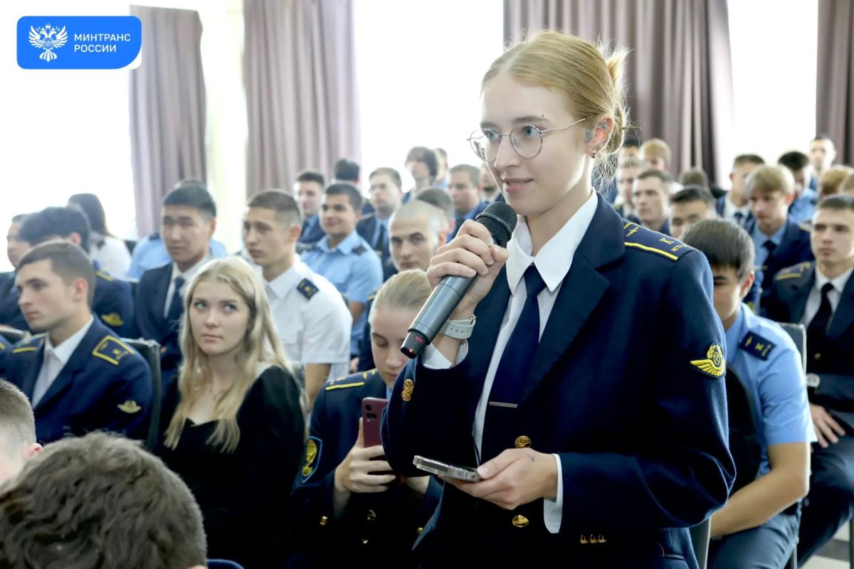 Владимир Потешкин: «Опыт капремонта аэродрома Усть-Кута необходимо масштабировать на всю Иркутскую область» Владимир Потешкин: «Опыт капремонта аэродрома Усть-Кута необходимо масштабировать на всю Иркутскую область»