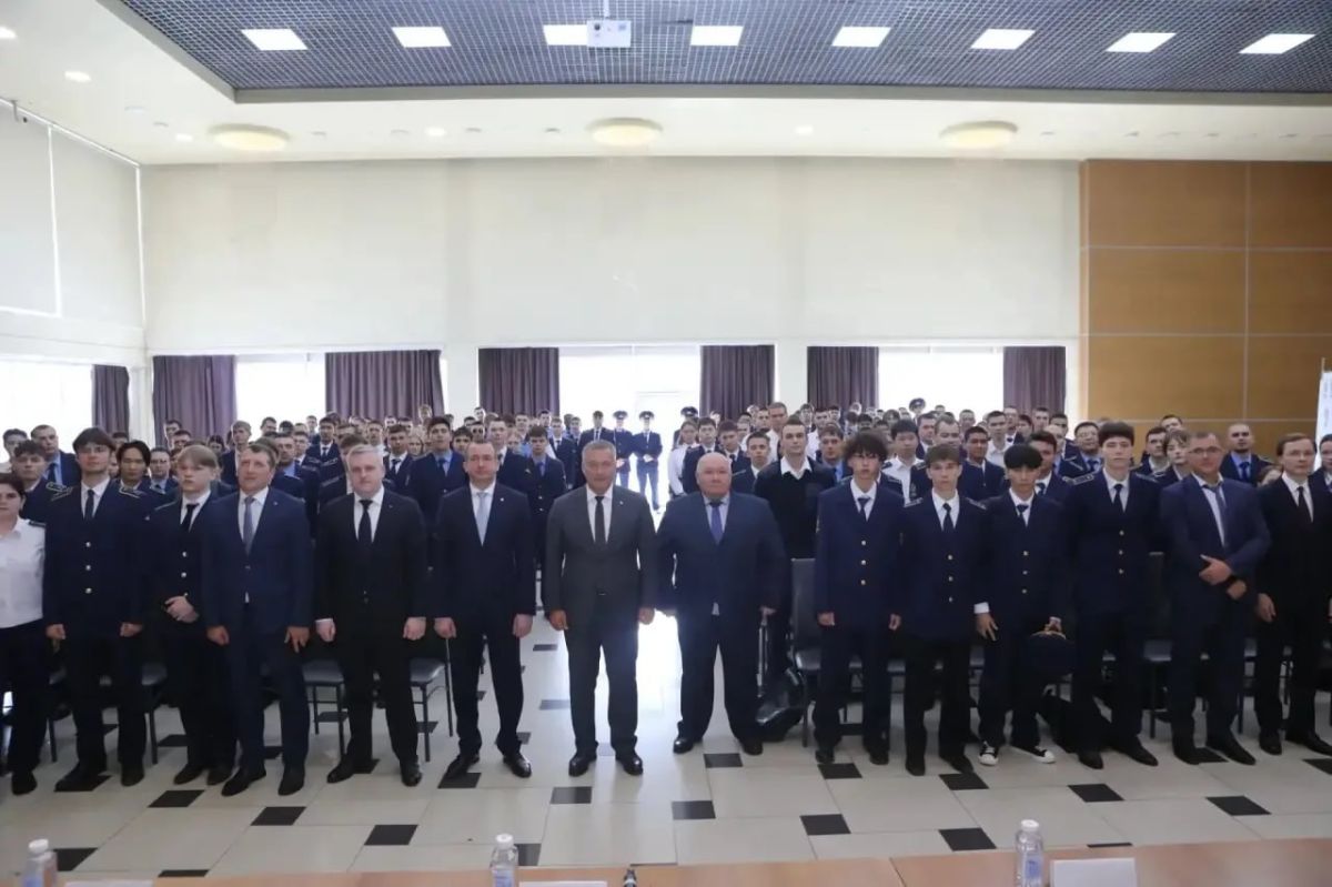 В Приангарье обсудили развитие авиационной и транспортной инфраструктуры В Приангарье обсудили развитие авиационной и транспортной инфраструктуры