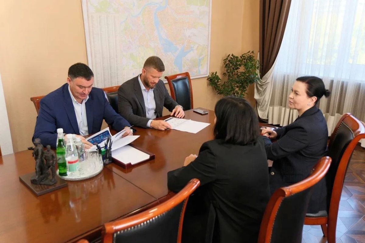 Руслан Болотов: Провели рабочую встречу с депутатом Государственной Думы РФ Марией Васильковой Руслан Болотов: Провели рабочую встречу с депутатом Государственной Думы РФ Марией Васильковой