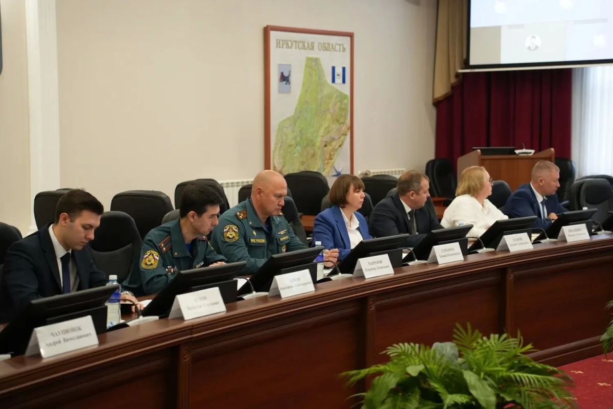 В Иркутске прошло оперативное совещание по эпидситуации в регионе В Иркутске прошло оперативное совещание по эпидситуации в регионе