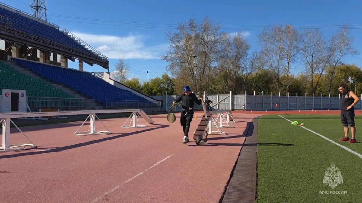 Юные пожарные из 15 муниципалитетов встретились на слете в Ангарском округе Юные пожарные из 15 муниципалитетов встретились на слете в Ангарском округе