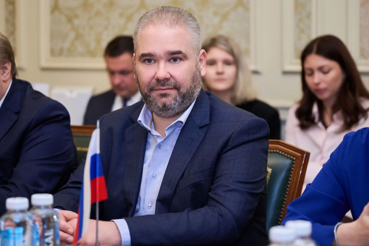 Ольга Любимова: Встретилась с Министром культуры Корейской Народно-Демократической Республики товарищем Хён Ын Чхолем Ольга Любимова: Встретилась с Министром культуры Корейской Народно-Демократической Республики товарищем Хён Ын Чхолем
