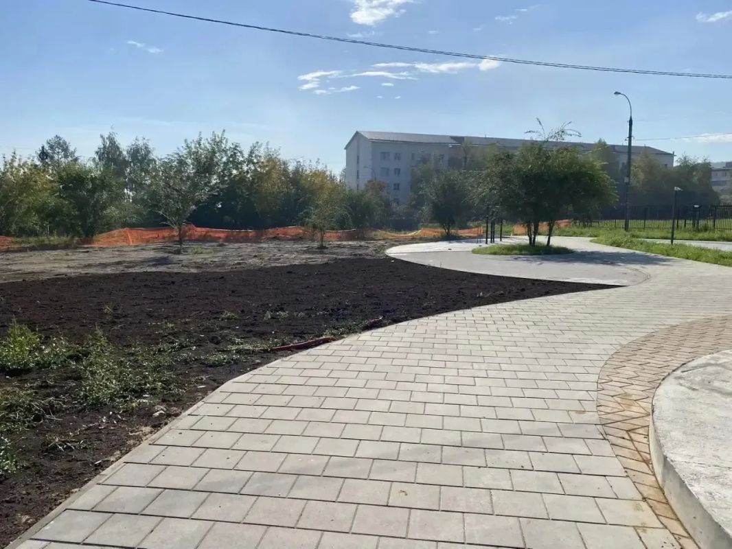 Благоустройство «Сквера Будущего» продолжается в Иркутске Благоустройство «Сквера Будущего» продолжается в Иркутске
