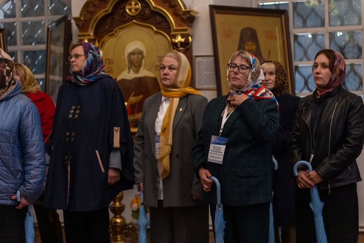 В Иркутском суворовском училище прошла встреча Губернатора Игоря Кобзева с участниками Всероссийского конкурса «Директор года России» В Иркутском суворовском училище прошла встреча Губернатора Игоря Кобзева с участниками Всероссийского конкурса «Директор года России»