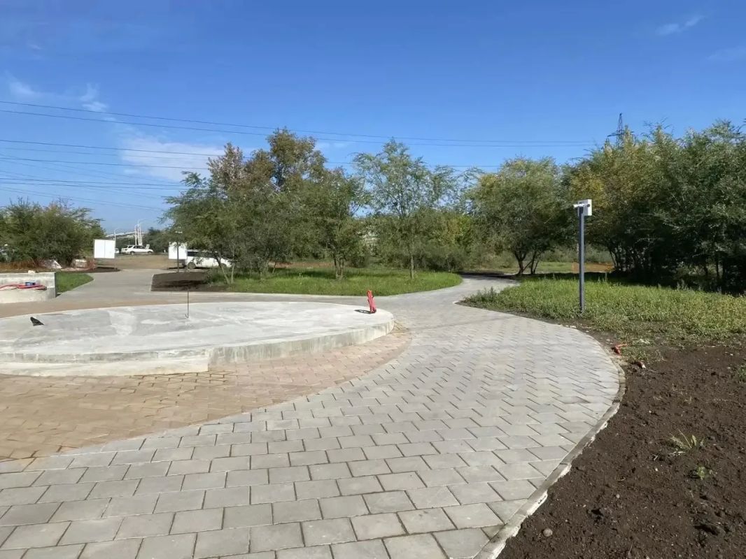 Благоустройство «Сквера Будущего» продолжается в Иркутске Благоустройство «Сквера Будущего» продолжается в Иркутске