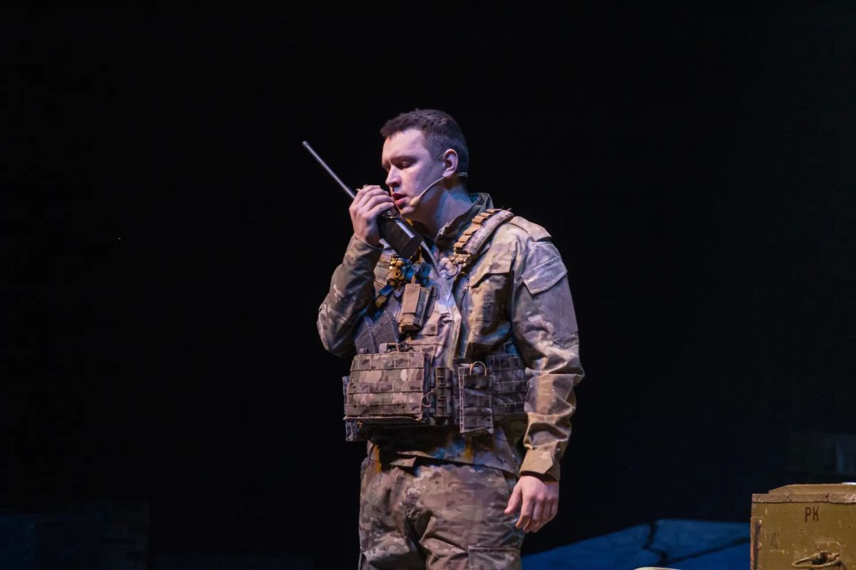 Луганский русский драматический театр им. П. Б. Луспекаева впервые выступит в Иркутске Луганский русский драматический театр им. П. Б. Луспекаева впервые выступит в Иркутске