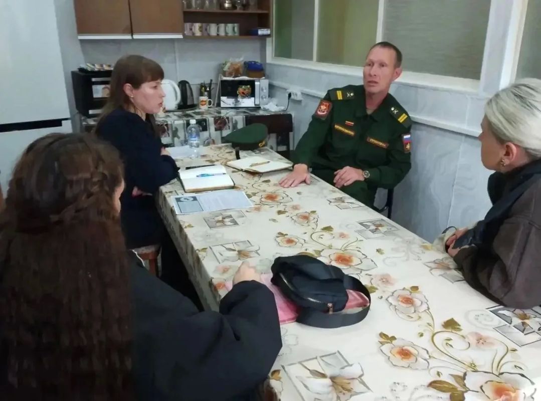 Мы помним каждого, кто встал на защиту Отечества, и никогда не забудем их подвиги Мы помним каждого, кто встал на защиту Отечества, и никогда не забудем их подвиги