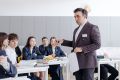 Почему утро директора школы начинается не с кабинета?