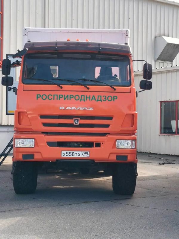 Сотрудники ЦЛАТИ показали мобильные лаборатории на Байкальском экологическом конгрессе Сотрудники ЦЛАТИ показали мобильные лаборатории на Байкальском экологическом конгрессе