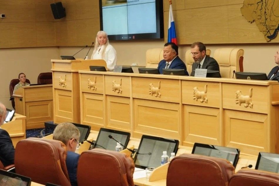 Во время очередной сессии Законодательного Собрания Иркутской области состоялся депутатский час, посвященный подготовке муниципалитетов региона к проведению отопительного сезона 2026-2027 годов