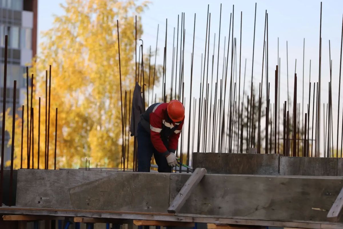 Власти Иркутска принимают меры, чтобы не допустить существенного удорожания строительства школы в микрорайоне Союз Власти Иркутска принимают меры, чтобы не допустить существенного удорожания строительства школы в микрорайоне Союз