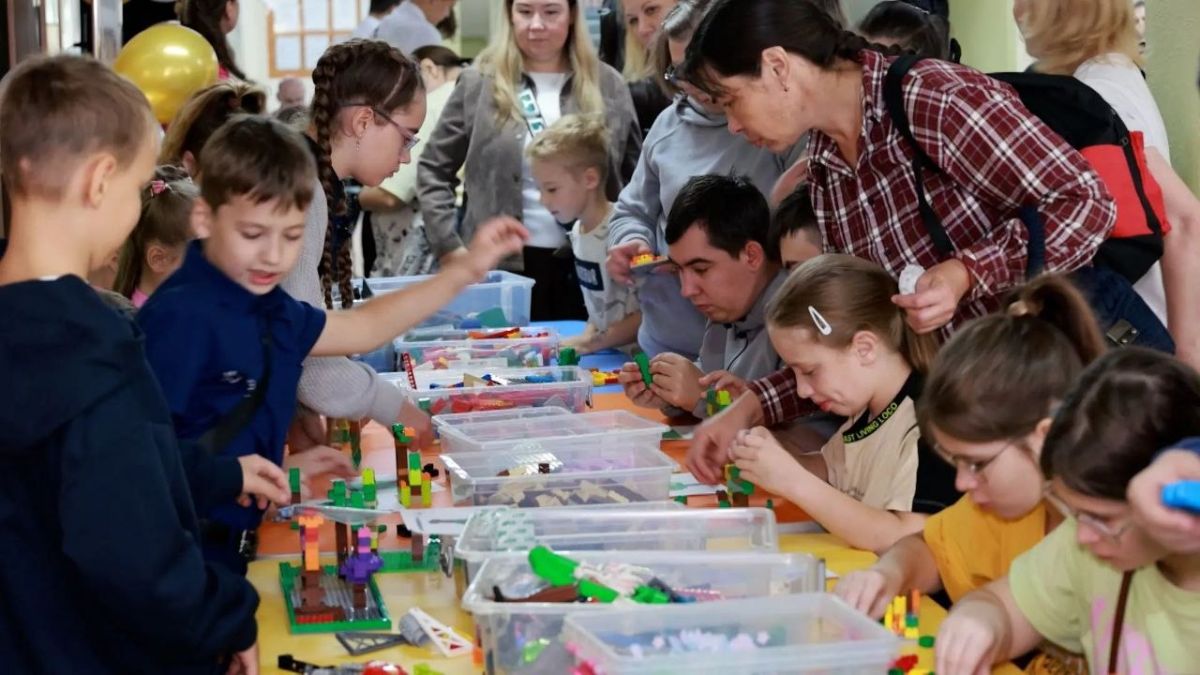 «Школа инженеров 2.0». Братске прошел финал соревнований по робототехнике