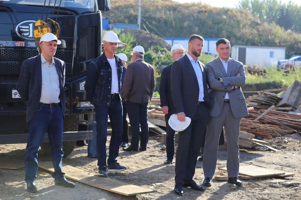 Власти Иркутска принимают меры, чтобы не допустить существенного удорожания строительства школы в микрорайоне Союз Власти Иркутска принимают меры, чтобы не допустить существенного удорожания строительства школы в микрорайоне Союз