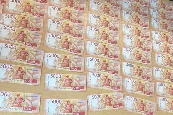 В Иркутской области в суд направлено уголовное дело по факту получения незаконного денежного вознаграждения и легализации