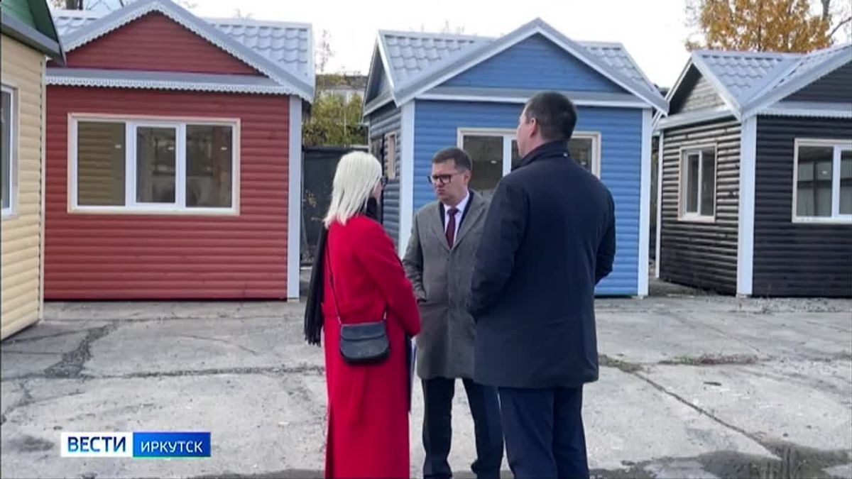 10 мобильных ярмарочных домиков для мероприятий создают в Иркутске