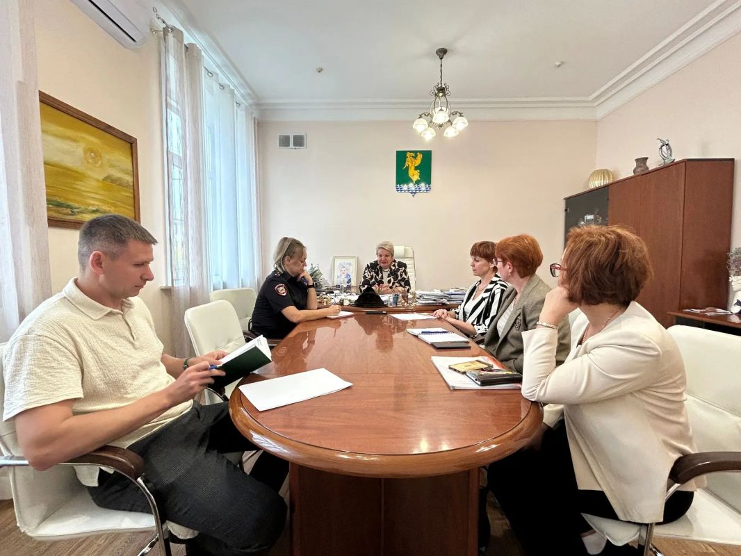 Руководителям аптек Ангарского округа напомнили об ответственности за незаконный оборот лекарств